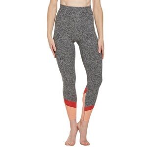 BEYOND YOGA High Waisted Leggings Heathered Grey Pink Colorblock Athletic Size L